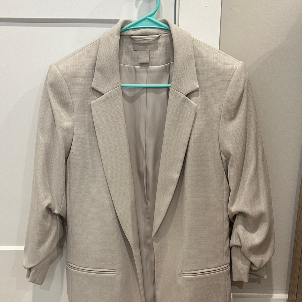 H&M Cream Blazer
